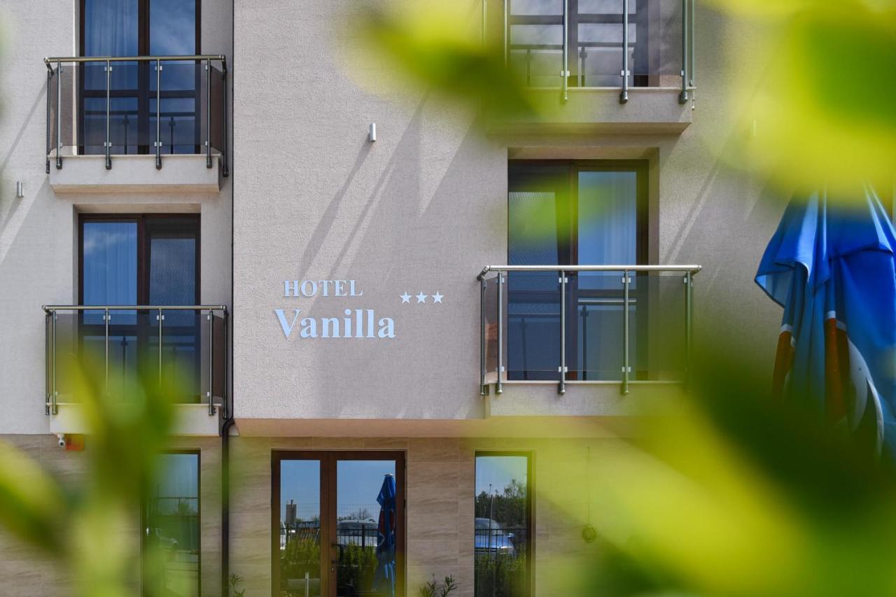 Hotel Vanilla, Varna - Free Parking Екстериор снимка